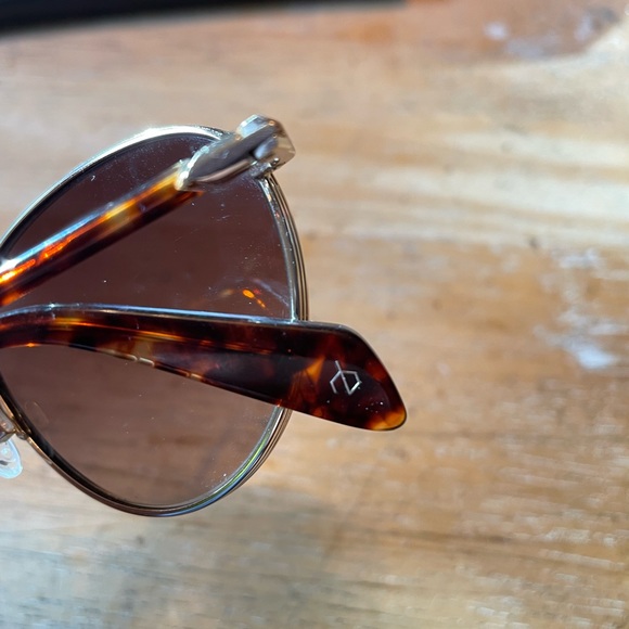 Logan 52mm Cat Eye Sunglasses - Picture 4 of 9